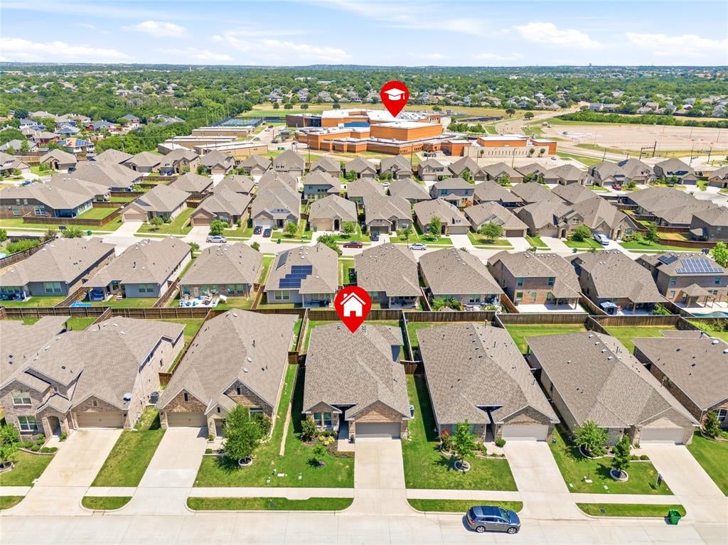 4727 Bluffview Dr, Haltom City, TX 76137 photo