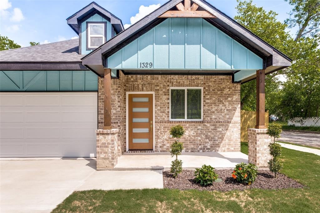1329 Arizona Ave, Fort Worth, TX 76104 photo