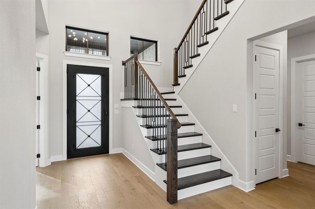 9368 Scarlet Flower Rd, Frisco, TX 75035 photo