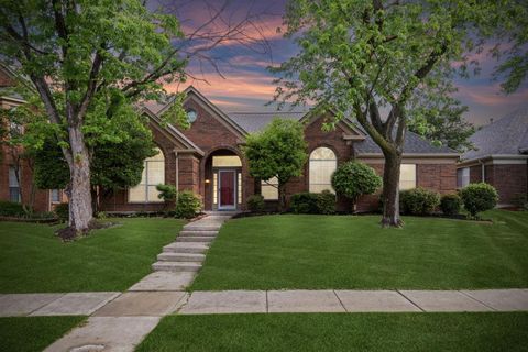 Single Family Residence in Frisco TX 10008 Preston Vineyard Drive.jpg