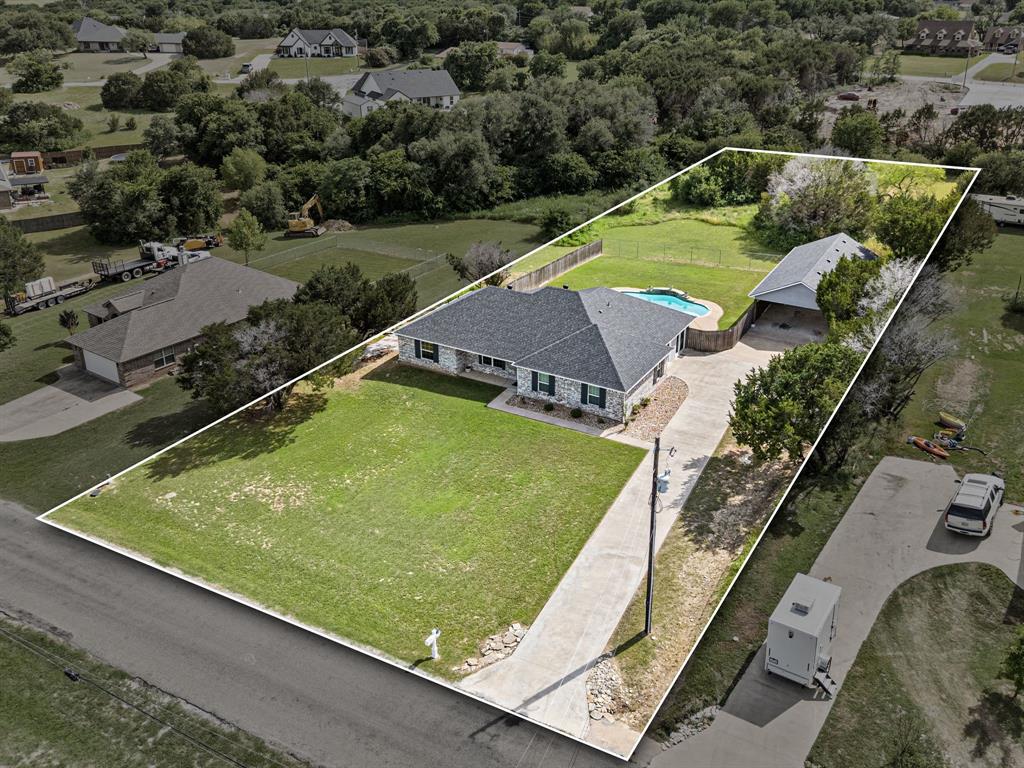 4000 Goliad Dr, Granbury, TX 76048