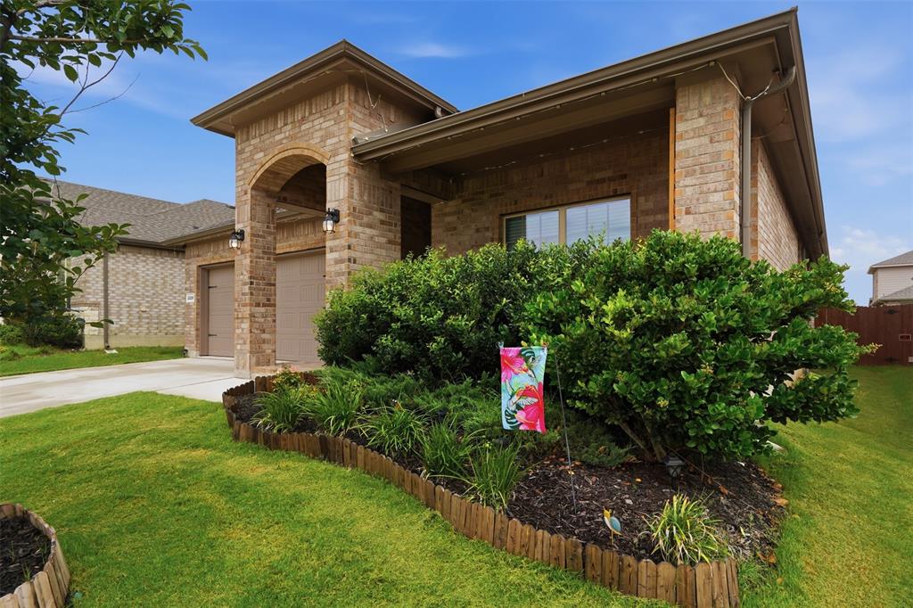 2220 Dyre Dr, Haslet, TX 76052 photo