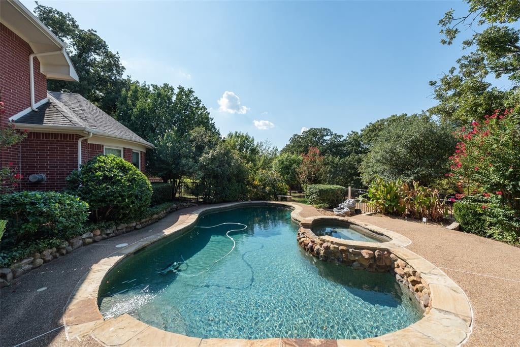 2816 Guardian Ct, Flower Mound, TX 75022 photo
