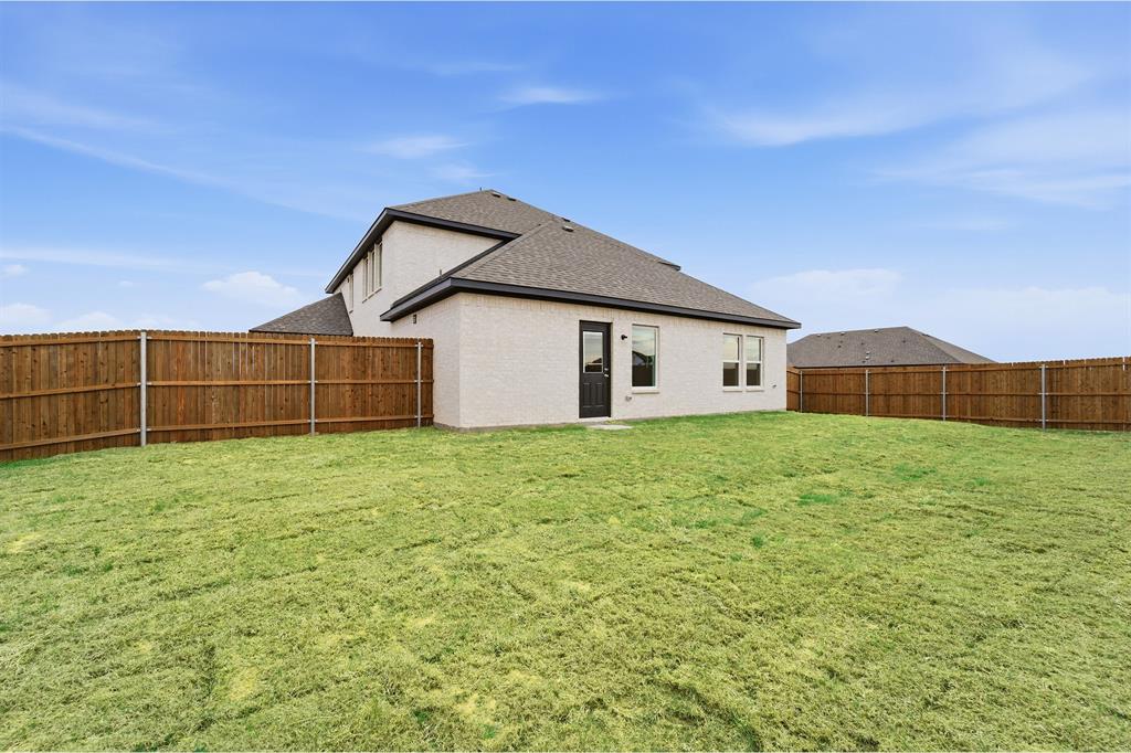 367 Bronco Dr, Waxahachie, TX 75165 photo