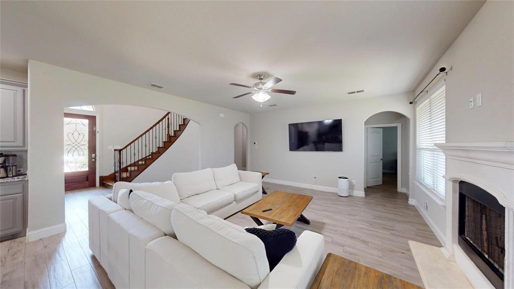 5205 Shelter Point Ct, Mansfield, TX 76063 photo