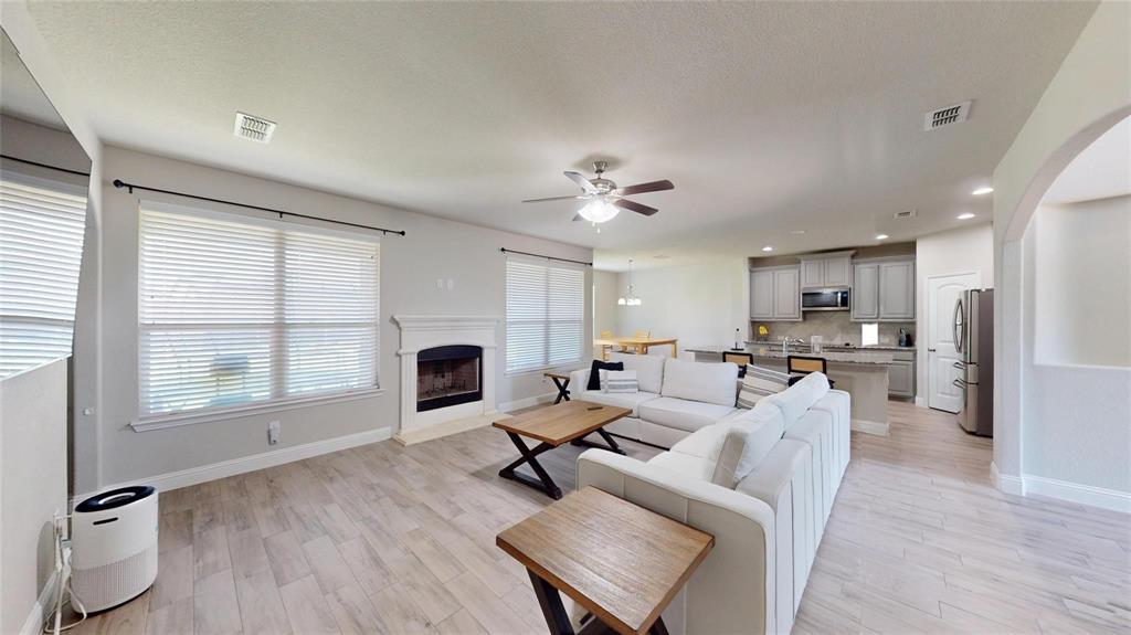 5205 Shelter Point Ct, Mansfield, TX 76063 photo