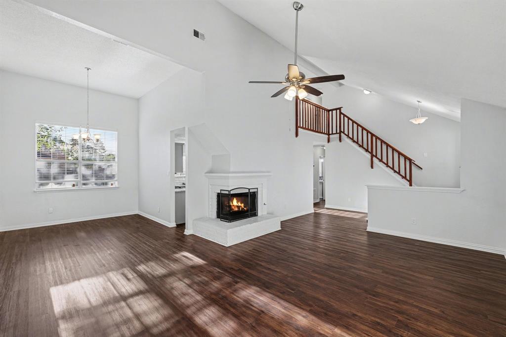 2080 Briarcliff Rd, Lewisville, TX 75067 photo