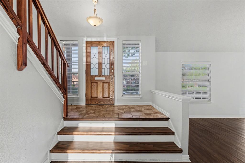 2080 Briarcliff Rd, Lewisville, TX 75067 photo
