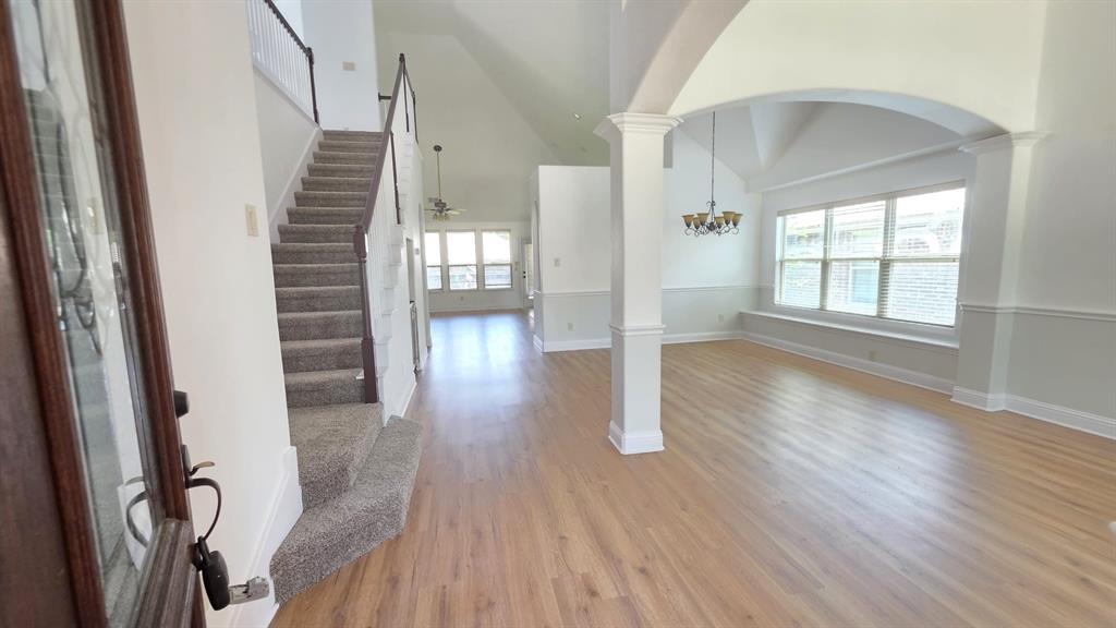 11516 Round Leaf Dr, Fort Worth, TX 76244 photo