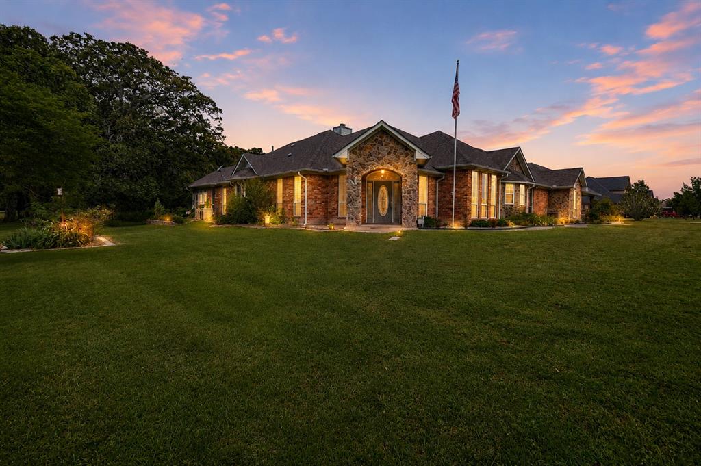 4082 Tracy Ln, Greenville, TX 75402 photo
