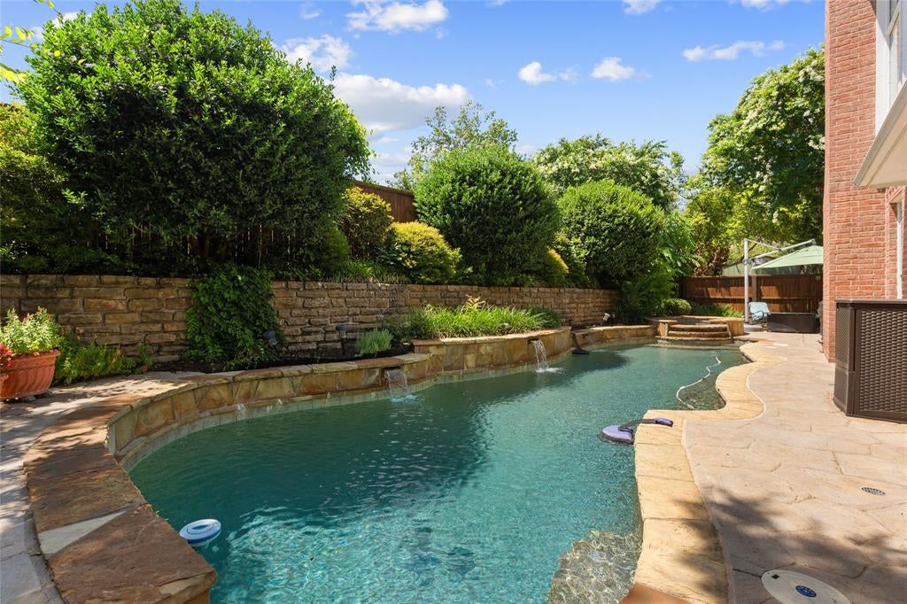 1110 Wedge Hill Rd, Mckinney, TX 75072
