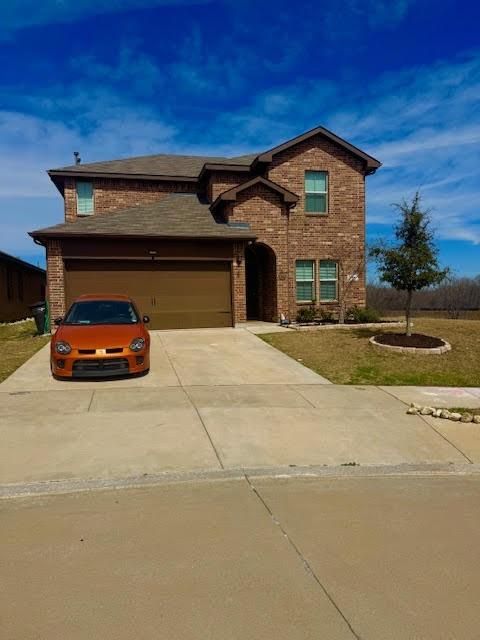 Single Family Residence in Fort Worth TX 100 Green Water Drive.jpg