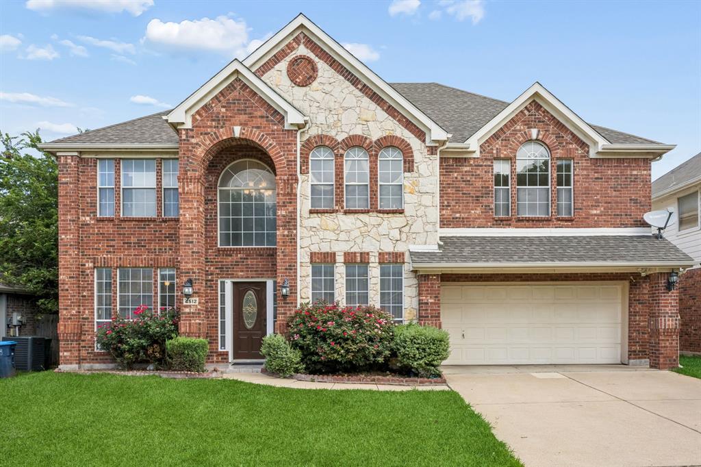 4512 Stone Mountain Dr, Fort Worth, TX 76123 photo