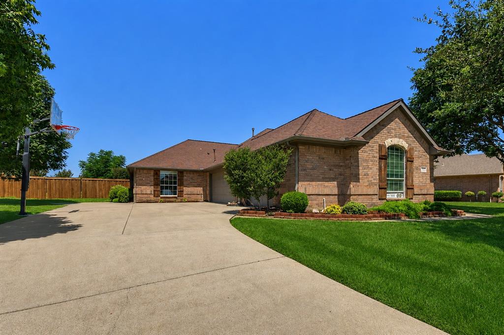 101 Indian Paint Dr, Justin, TX 76247 photo