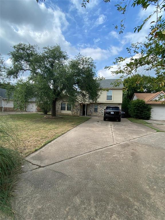 6722 Oriole Ct, Fort Worth, TX 76137