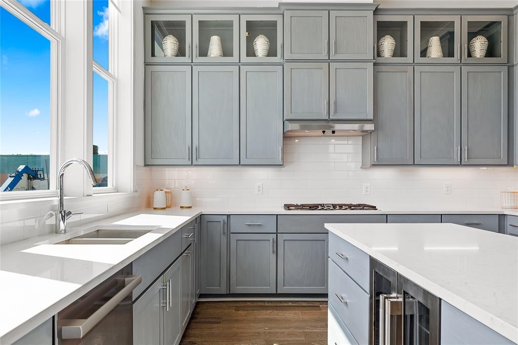 215 Carroll St, Fort Worth, TX 76107 photo