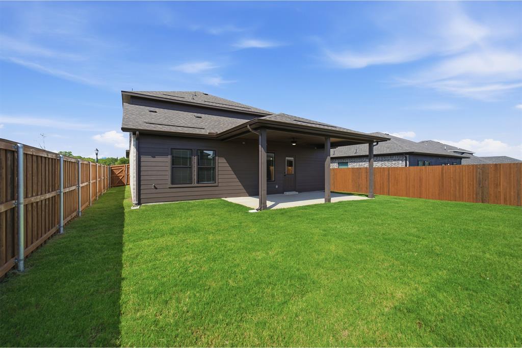 3008 Merrick Dr, Eastland, TX 75114 photo