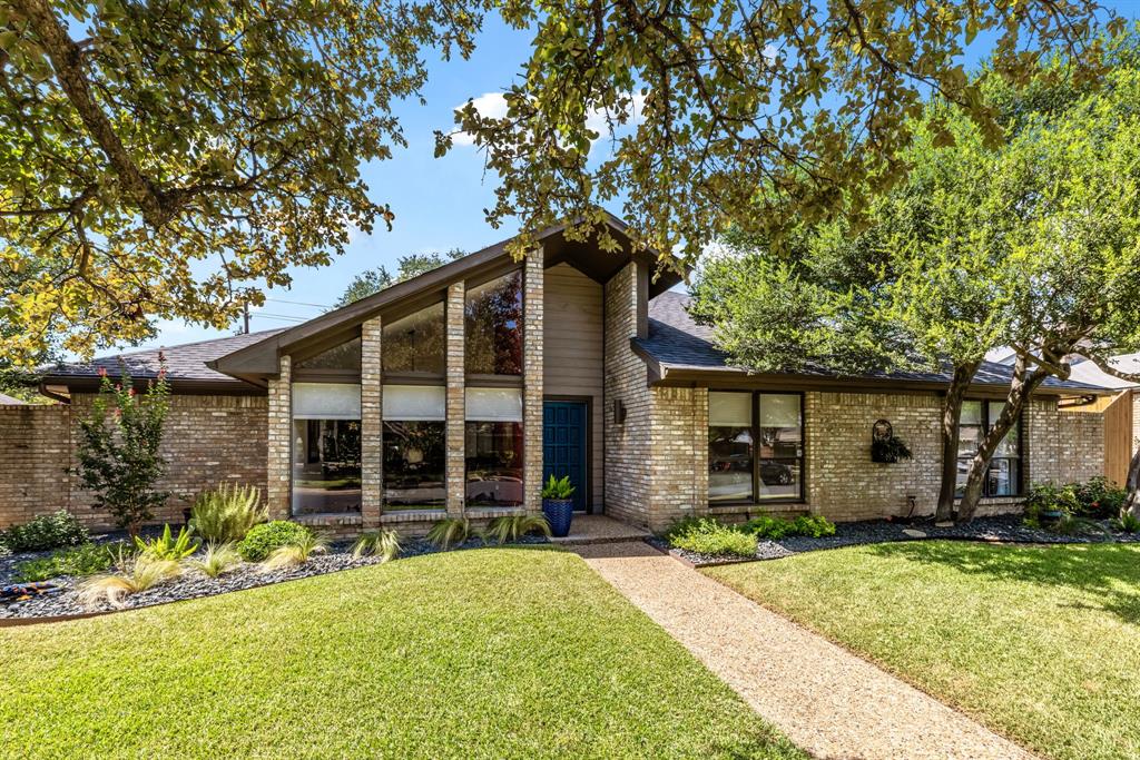 6803 Fernshaw Dr, Dallas, TX 75248 photo