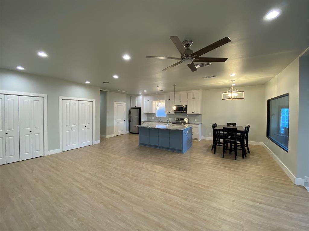 4704 Pershing Ave, Fort Worth, TX 76107 photo