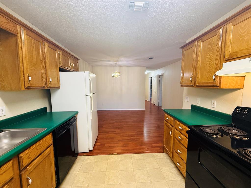 735 Anderson Rd, Reno, TX 75462 photo