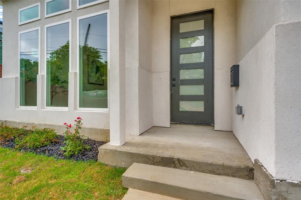 1511 Morrell Ave, Dallas, TX 75203 photo