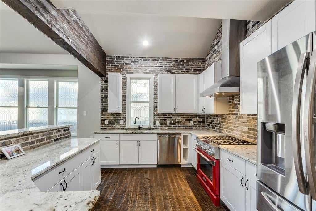 1729 S Adams St, Fort Worth, TX 76110 photo