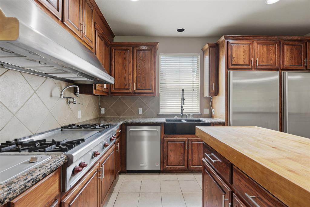 1300 Brimwood Dr, Mckinney, TX 75072 photo