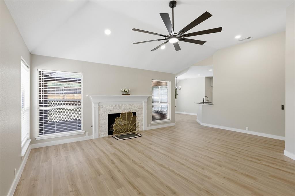110 Julian Dr, Rockwall, TX 75087 photo