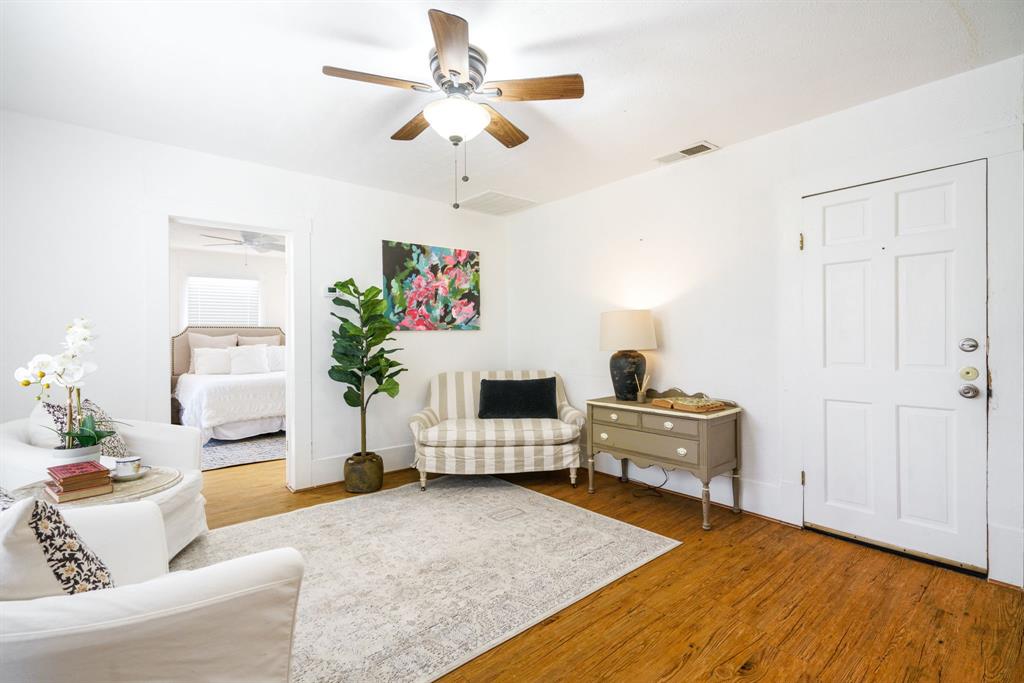 303 N Waddill A,B,C St, Mckinney, TX 75069 photo