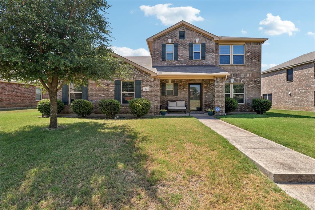 716 Snowy Orchid Ln, Desoto, TX 75115