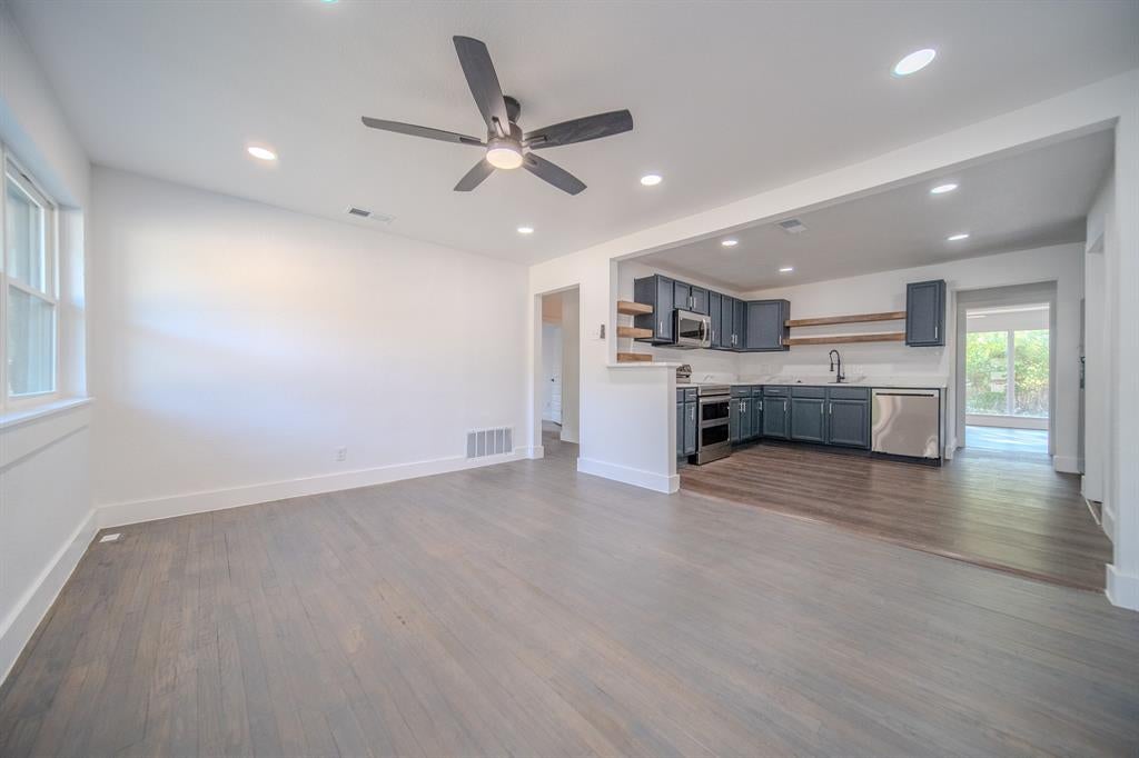 1530 Hillcrest, Mesquite, TX 75149 photo