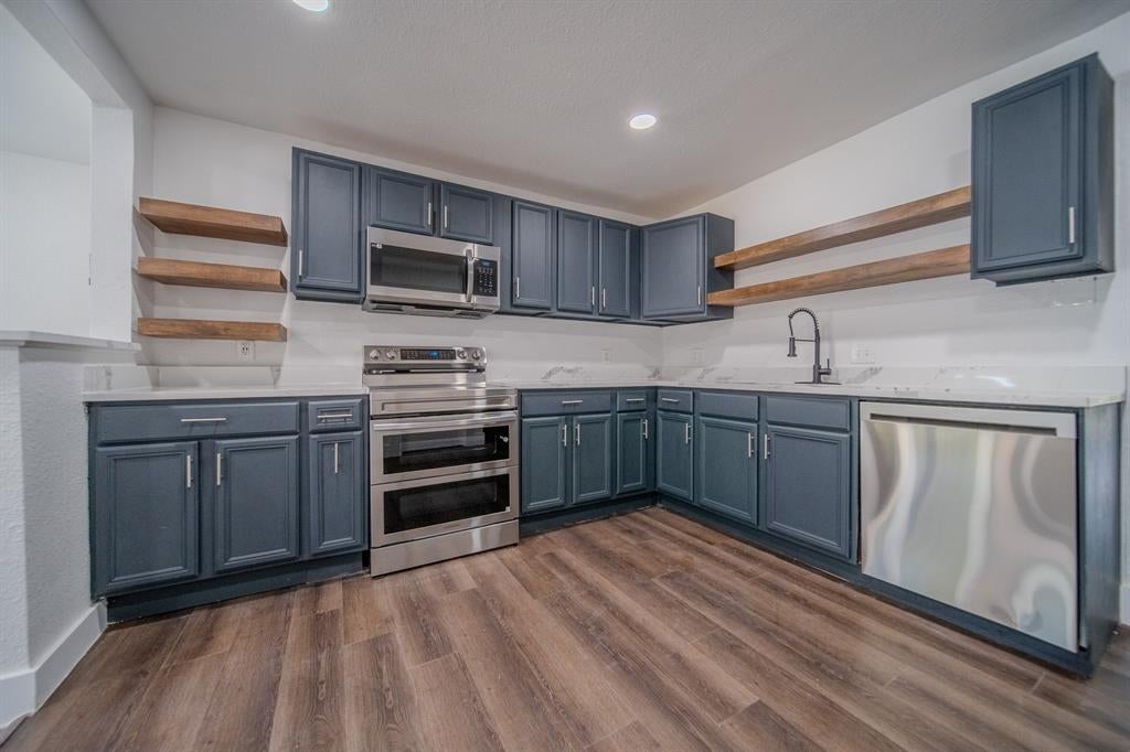 1530 Hillcrest, Mesquite, TX 75149 photo