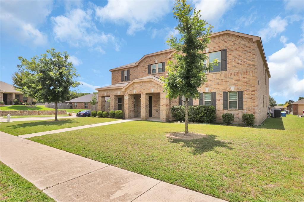 728 Snapdragon Ln, Desoto, TX 75115 photo