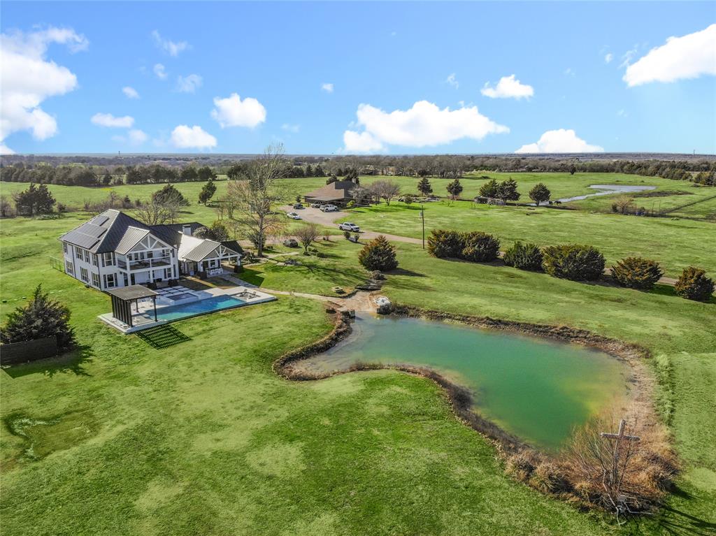 10767 Neal Rd, Forney, TX 75126