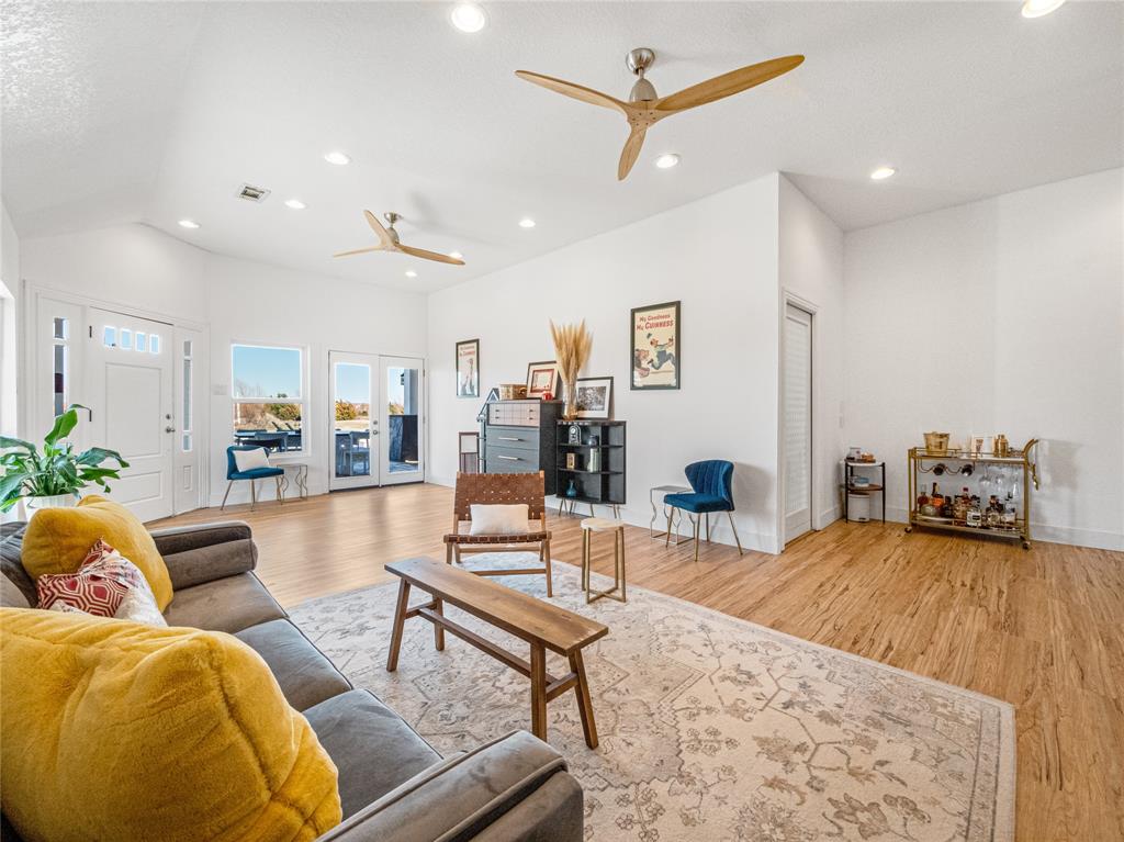 10767 Neal Rd, Forney, TX 75126 photo