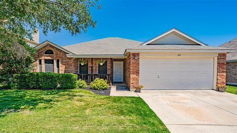 Single Family Residence in Saginaw TX 308 Vista Way Drive.jpg