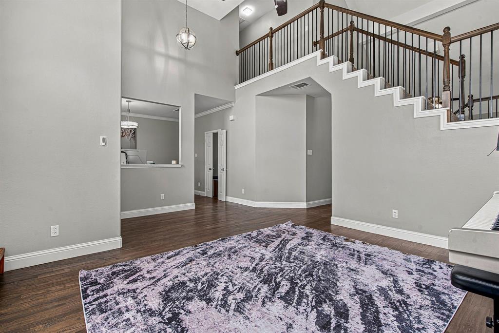901 Tennison Dr, Euless, TX 76039 photo