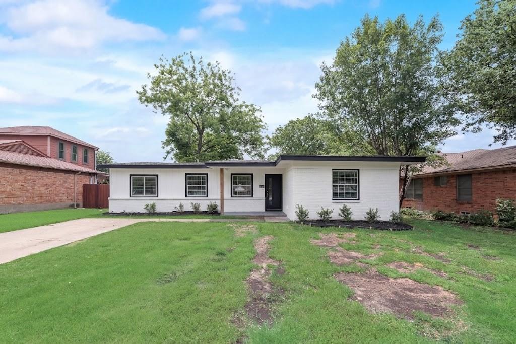 10166 San Lorenzo, Dallas, TX 75228