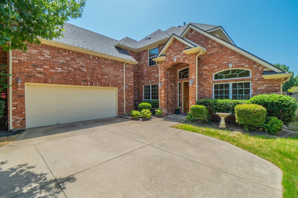 904 Ascension Dr, Hurst, TX 76053