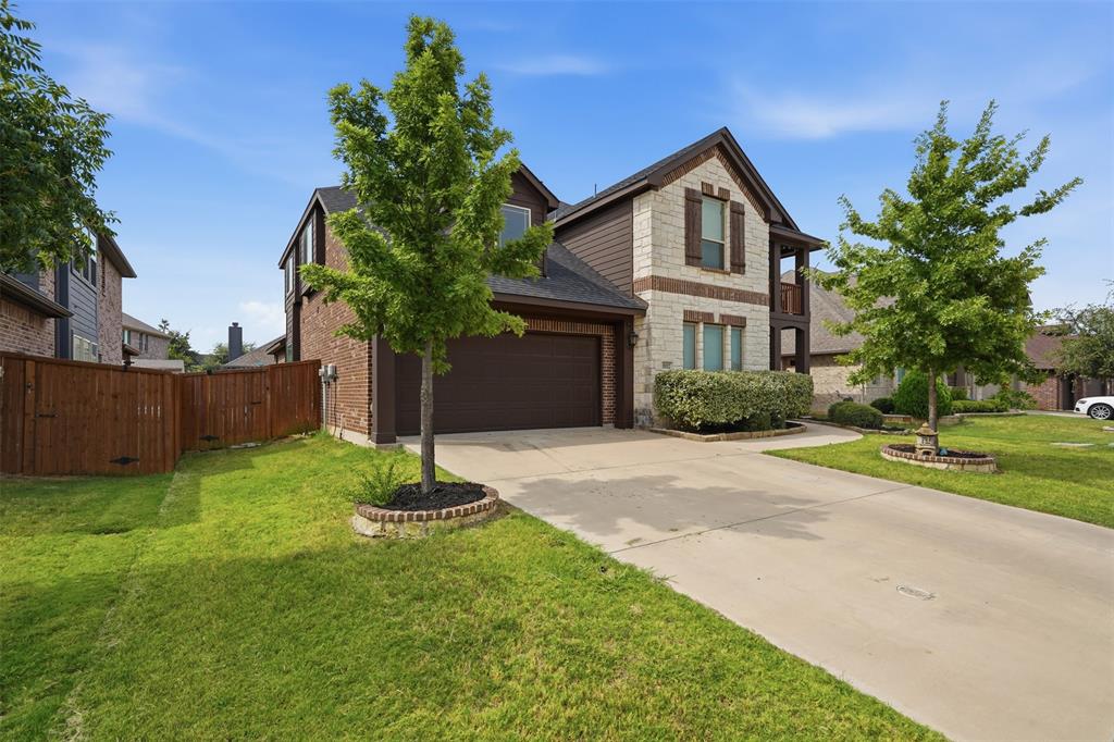 1112 Bear Oak Dr, Burleson, TX 76028