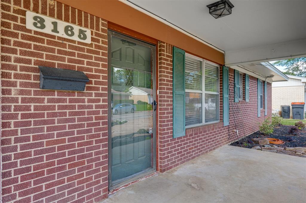 3165 E Houston St, Paris, TX 75460 photo