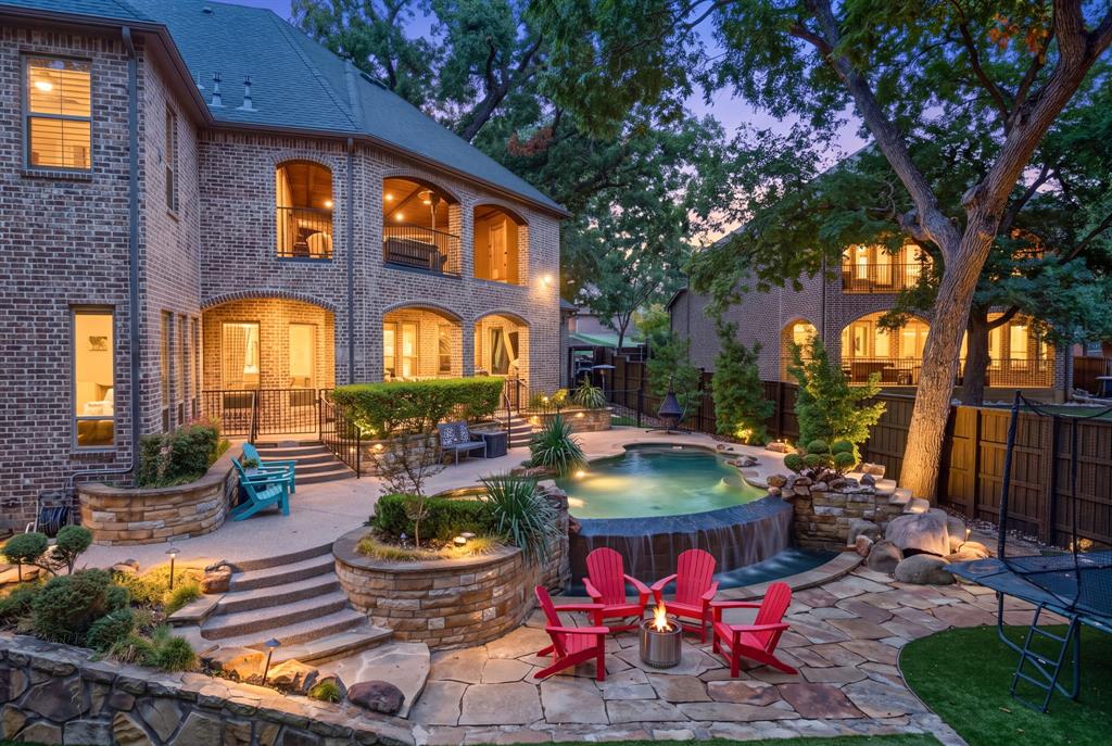 1700 Surrey Ln, Mckinney, TX 75072