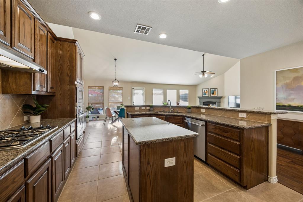 1500 Pillar Bluff Way, Mckinney, TX 75072 photo