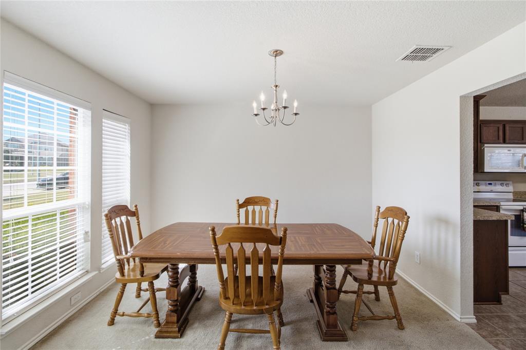812 Cayotillo St, Lancaster, TX 75146 photo