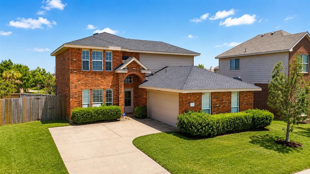 812 Cayotillo St, Lancaster, TX 75146