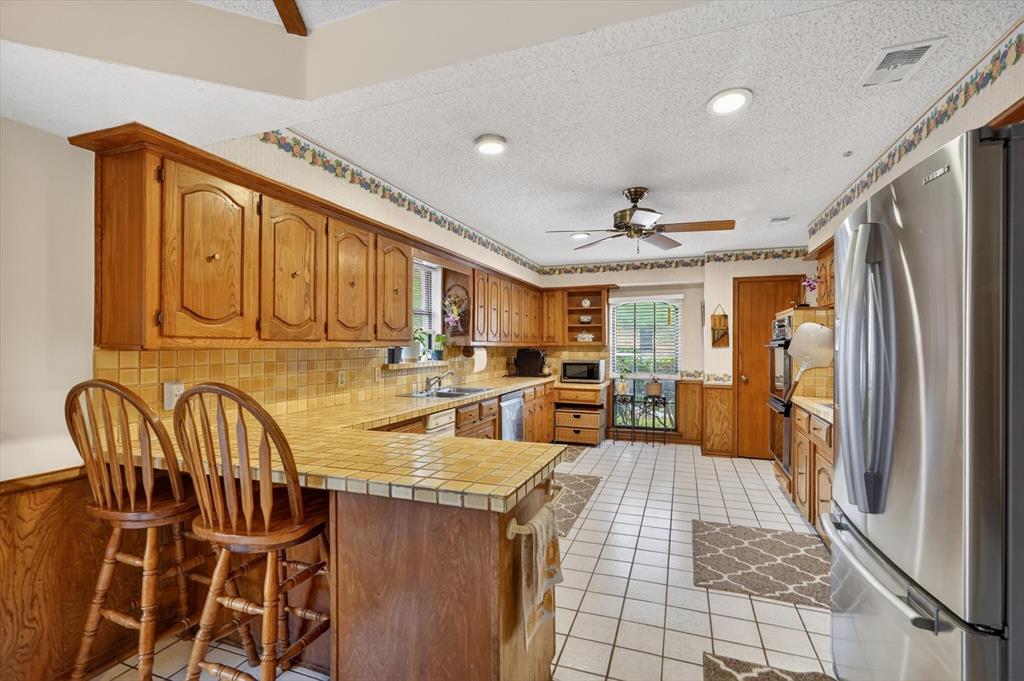 6520 Clearhaven Cir, Dallas, TX 75248 photo
