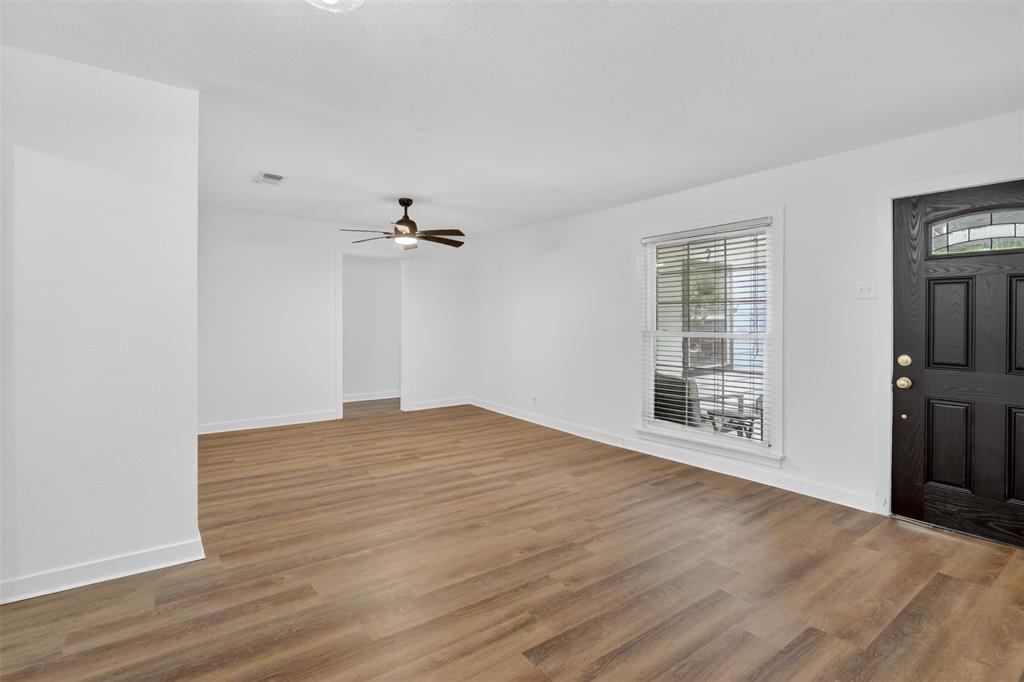 3111 Andrea Ln, Dallas, TX 75228 photo