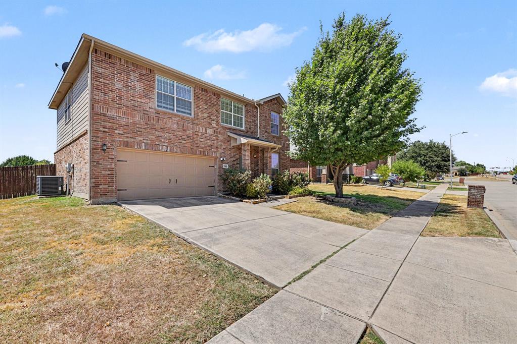 7002 Big Bend Ln, Arlington, TX 76002 photo