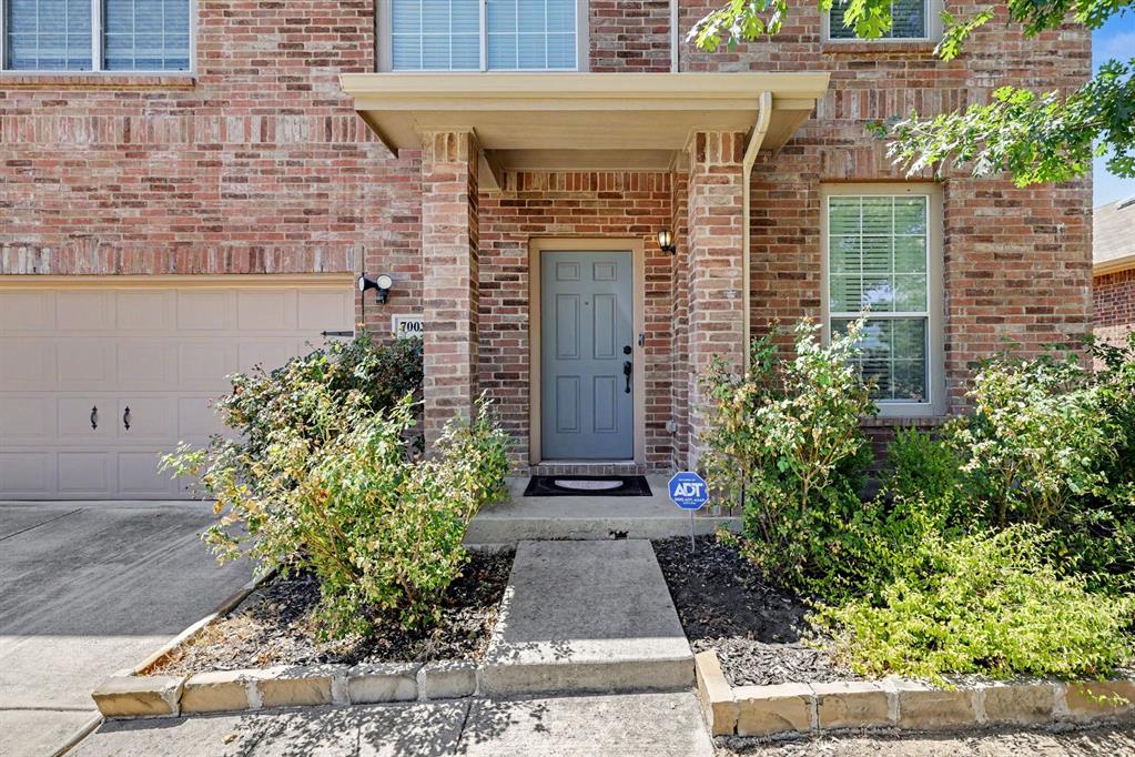 7002 Big Bend Ln, Arlington, TX 76002 photo