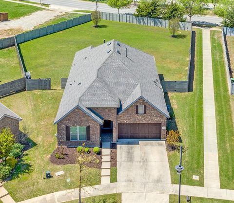 Single Family Residence in Argyle TX 1525 1st Street.jpg